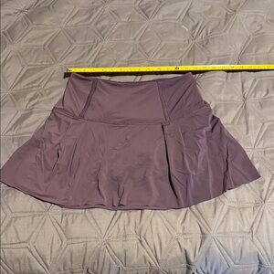 Lululemon Women's Plum color Tennis/golf Skirt.